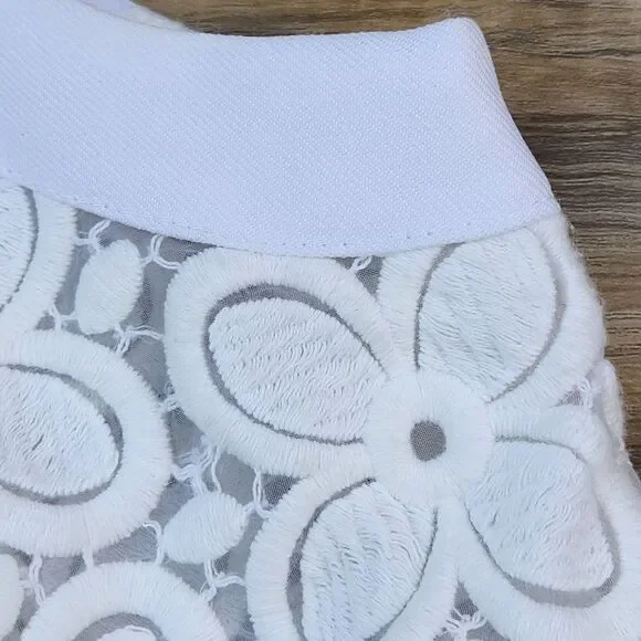 ☔️🩵Vintage V Cristina White Buttoned Embroidered Lace Sleeveless Top Small - Picture 6 of 11